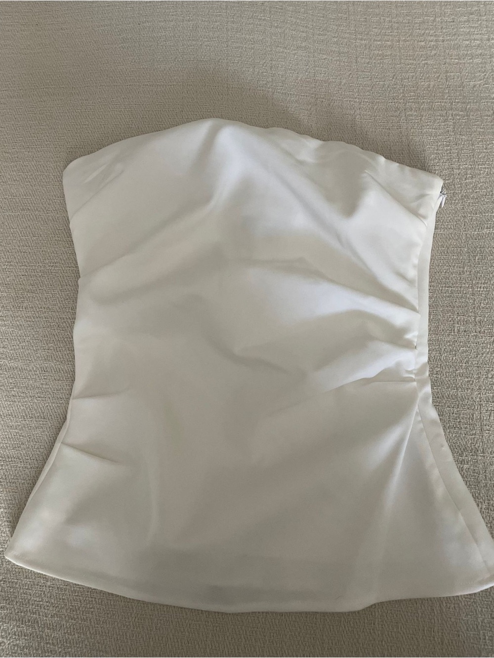 Dynamite White Strapless Satin Bustier Top